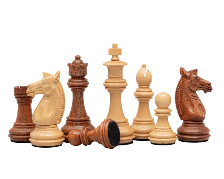 The Trapani Golden Rosewood 3.35 inch Italian Chess Men, traditional Staunton design, beautifully carved, ideal for 18 inch boards.