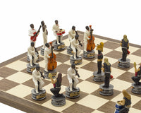 Handgeschilderde thematische schaakset "Jazzband vs Rocksterren" door Italfama