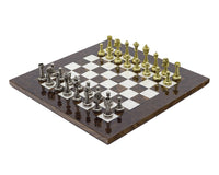 De Finnesburg en Dark Walnut luxe schaakset