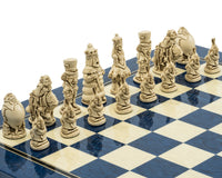 Berkeley Chess Alice in Wonderland Schaakset — Cardinal Blue
