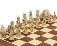 Berkeley Chess Alice in Wonderland Russet & Mahogany Schaakset