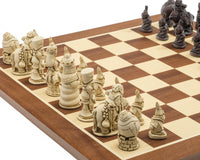 Berkeley Chess Alice in Wonderland Russet & Mahogany Schaakset