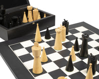 De Art Deco zwarte schaakset