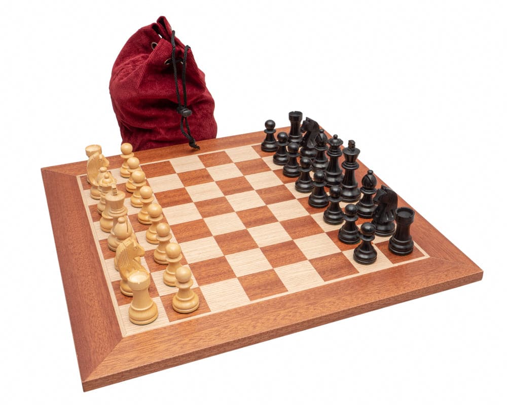 The Down Head Black Mahogany Compact Chess Set with large ebonised boxwood pieces, 4-inch king, additional queens, and Spanish board with bag